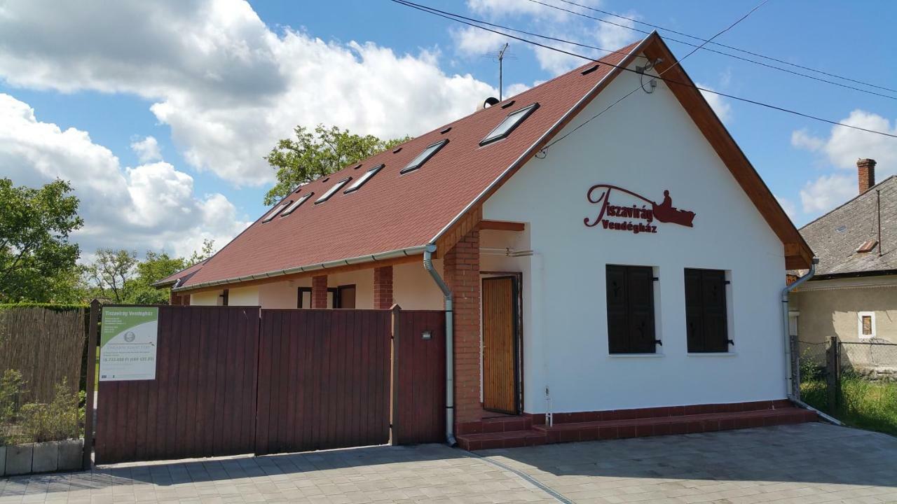 Tiszavirág Vendégház Tiszabábolna Exterior foto